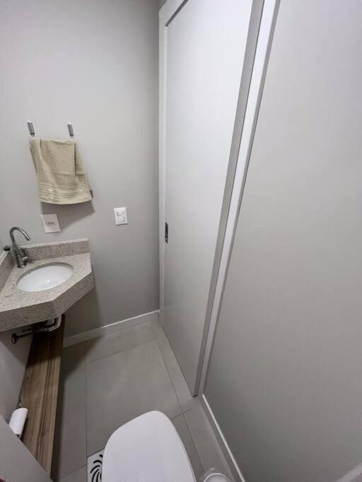Apartamento 2 Suites Com Piscina E Churrasqueira, Ao Lado Da Ufsc Florianópolis 외부 사진