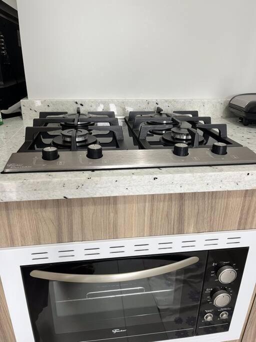 Apartamento 2 Suites Com Piscina E Churrasqueira, Ao Lado Da Ufsc Florianópolis 외부 사진